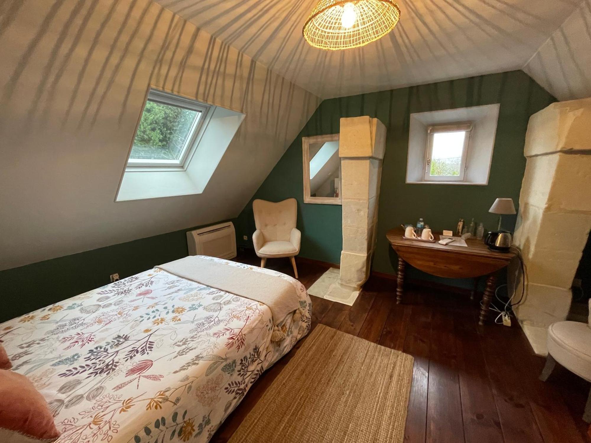 Chambres D Hotes Avec Piscine Et Spa La Foliere Saumur Villebernier Luaran gambar